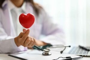 Read more about the article Does Blood Sugar Raise Heart Rate? The Little-Known Impact of Glucose on Your Heart
