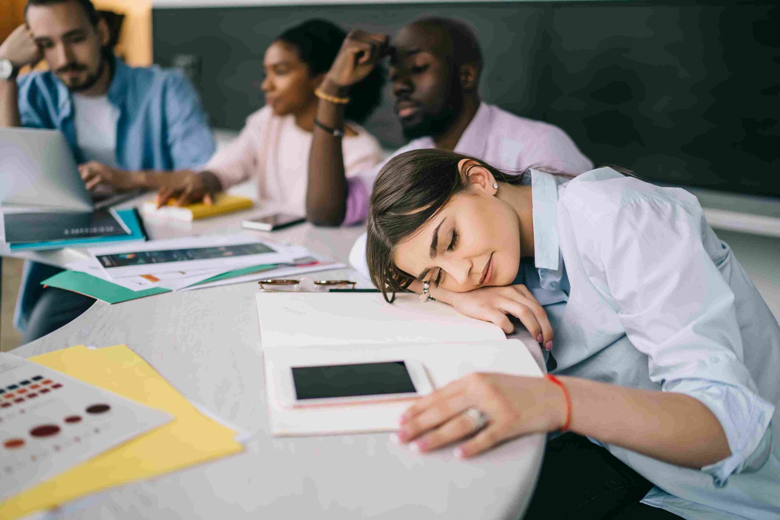 Is feeling sleepy after eating a sign of diabetes?